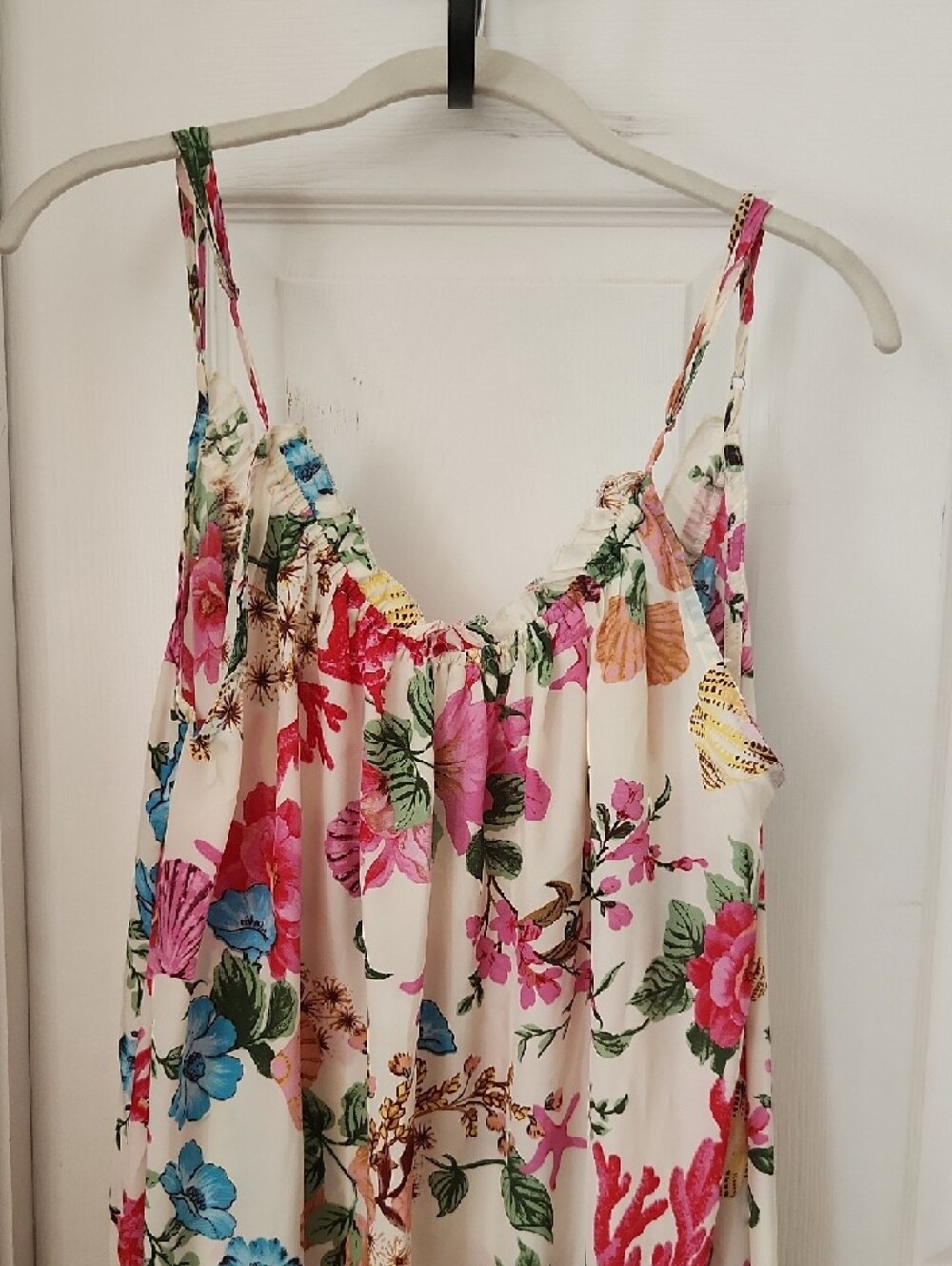 Floral Cream Maxi Dress - Picture 2 of 6